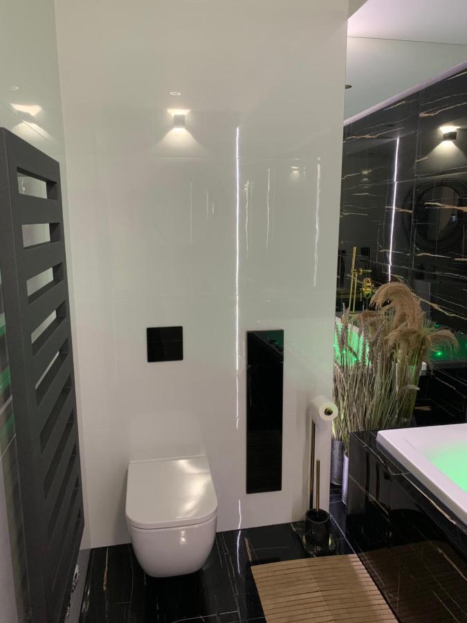 Apartament Gold Złotoryja Exteriör bild