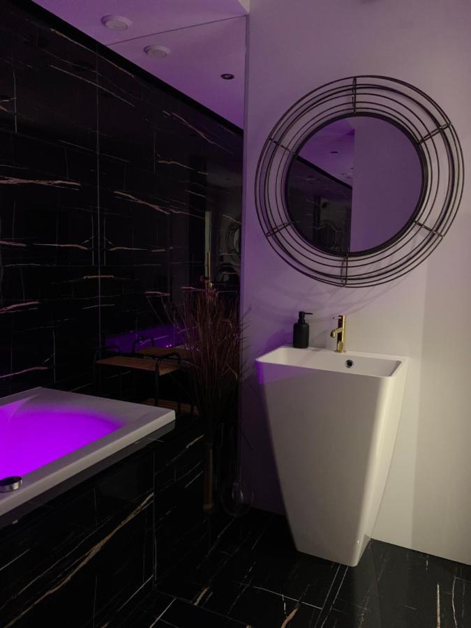 Apartament Gold Złotoryja Exteriör bild